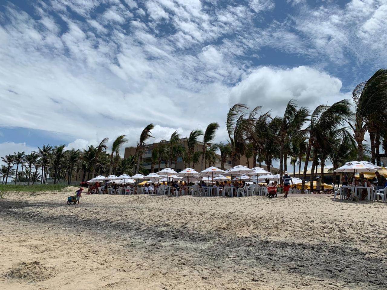 Apartamento Breezes Do Cumbuco - Terreo O Famoso Pe Na Areia Apartment Bagian luar foto